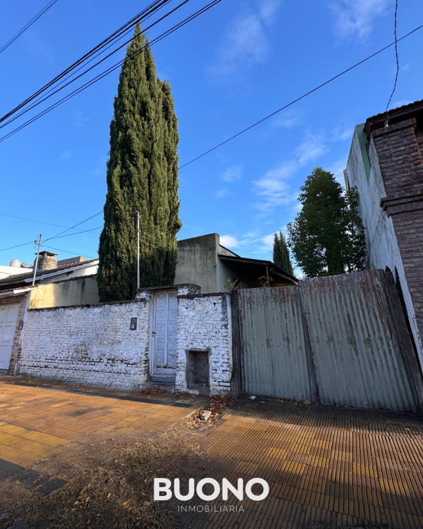 LOTE EN BARRIO RESIDENCIAL