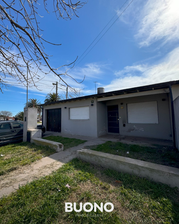 CASA SOBRE GÜEMES Y ZAPIOLA