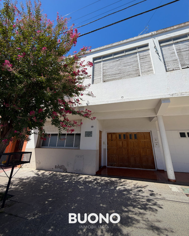 CASA EN 2 PLANTAS APTA CRÉDITO